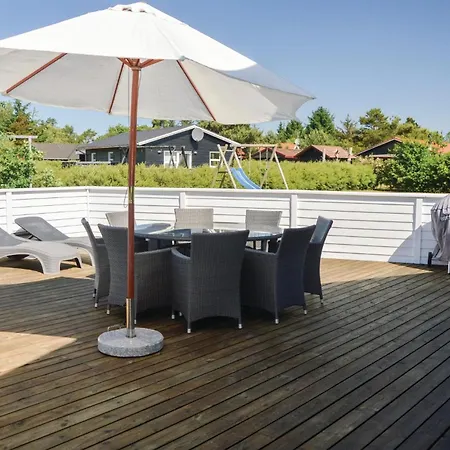 3 Bedroom Cozy In Holiday home Hemmet